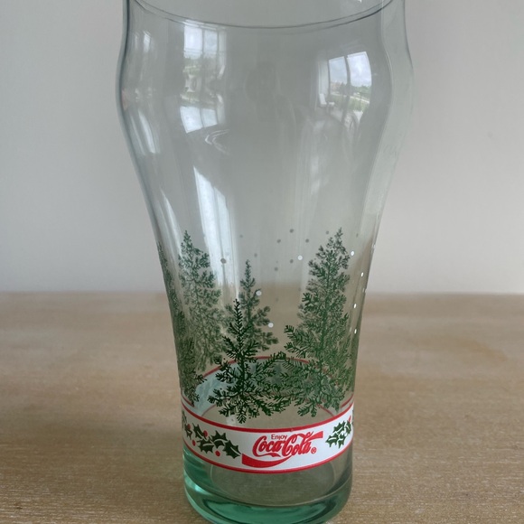 Libby Coca Cola Winter Holiday Pine Tree Drinking Glasses Vintage - Set of 4 - Picture 2 of 10